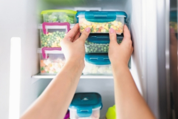 صورة طقم علب مايكرويف متنوعة 