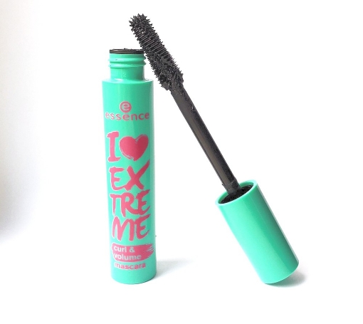 صورة essence i love extreme curl & volume mascara