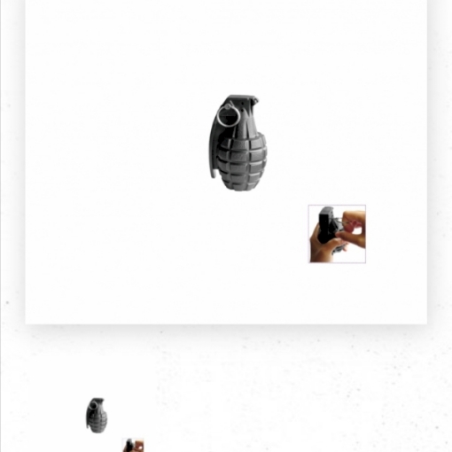 صورة  قنبلة بلاستيكية سوداء