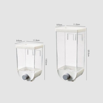 صورة علبة معلقة على الحائط للبهارات