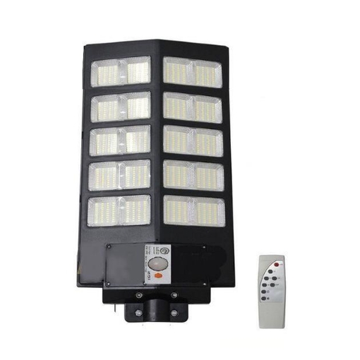 صورة اضائة الطرقات بالطاقة الشمسية ٢٠٠٠ وات